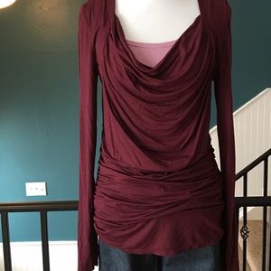 3 Dots burgundy long sleeve top