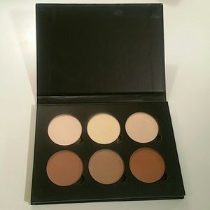 Anastasia of Beverly Hills Contour Kit