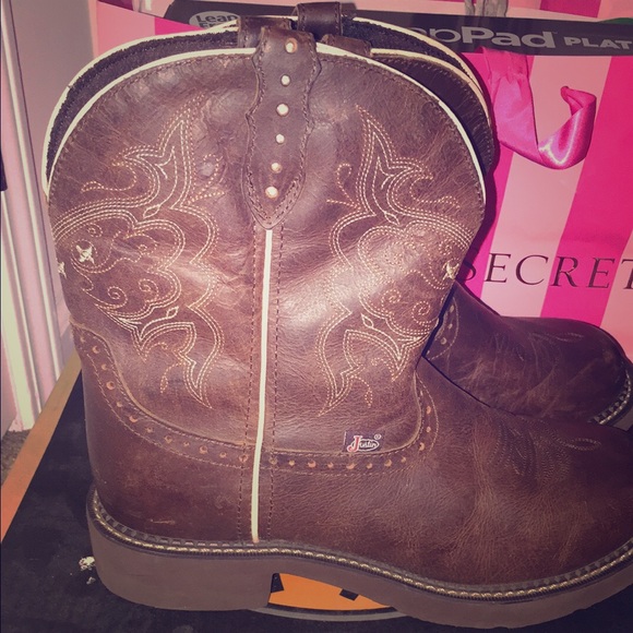 Justin woman's boots