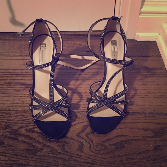 ✨Sparkly Pumps✨