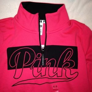 NWT VS PINK QUARTER ZIP