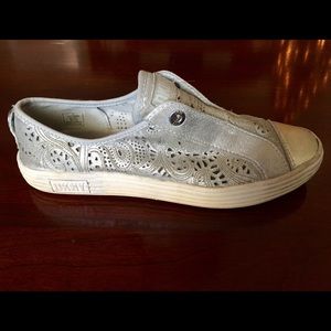 DKNY Silver Slip-Ons