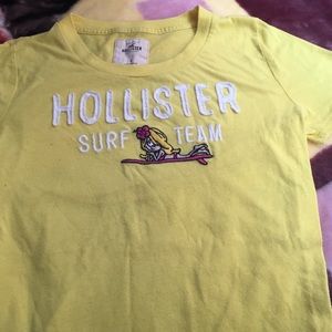 Hollister t shirt