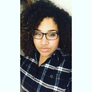 Meet your Posher, Tanea