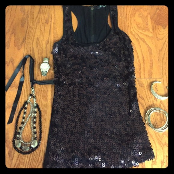 Sequence top BOGO FREE