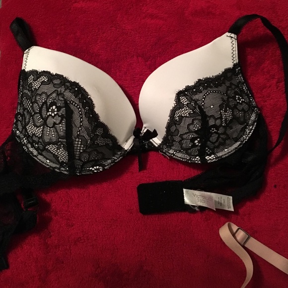 Victoria secret bra