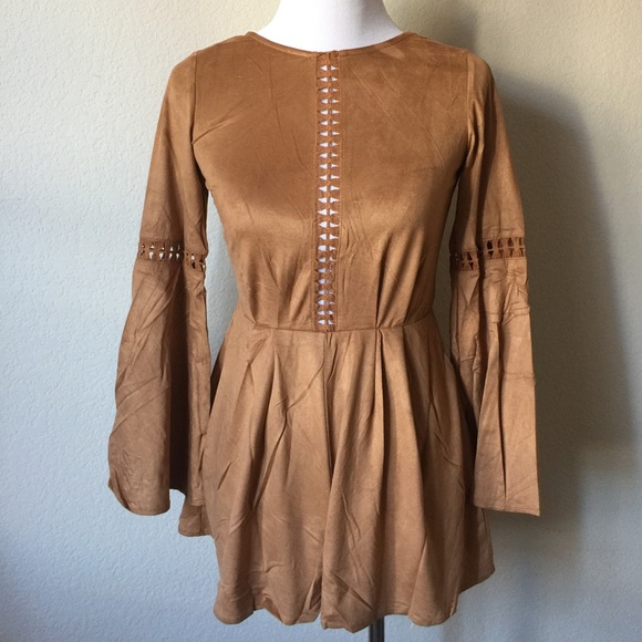 Love Culture Faux Suede Stretchy Hippie Suede Flowy Eyelet Romper Boho Chic - Picture 3 of 4