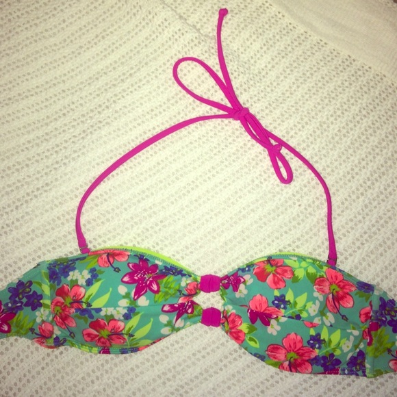 Bandeau bikini
