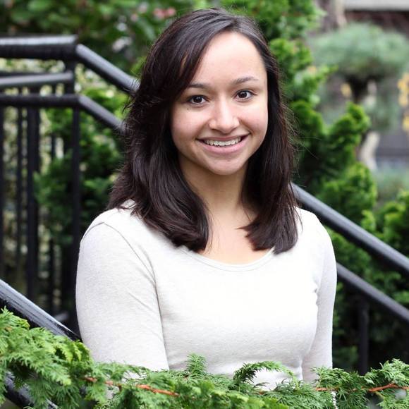 Meet your Posher, Sarah - Picture 1 of 1
