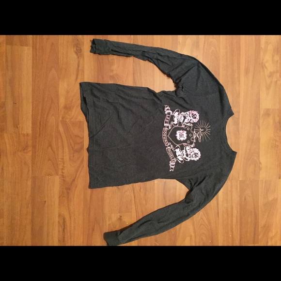 Grey long sleeve phi mu shirt with pink crest