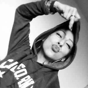 Meet your Posher, Justine