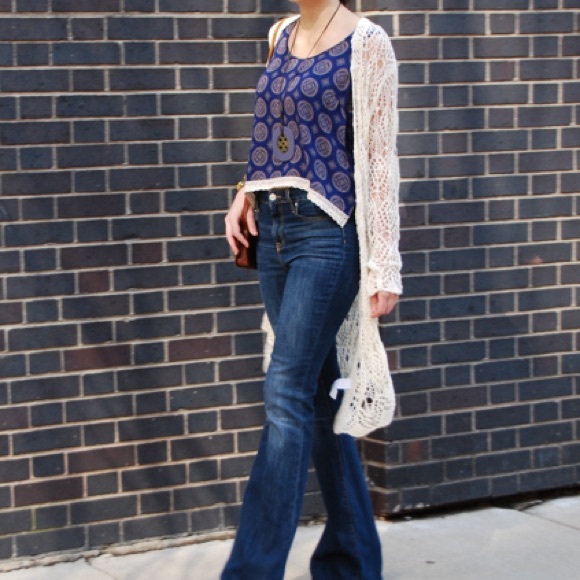 Forever 21 Sweaters - Forever 21 knit long cardigan. Forever 21 Sweaters - Forever 21 knit long cardigan.