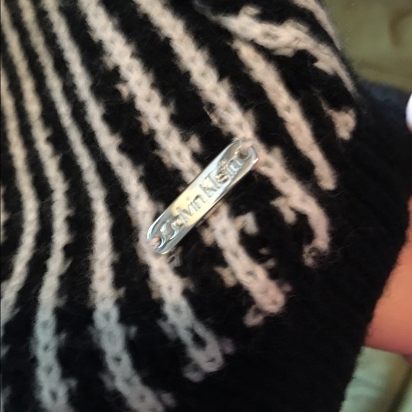 Brand New Calvin Klein cape with versatile neck!! - Picture 2 of 3