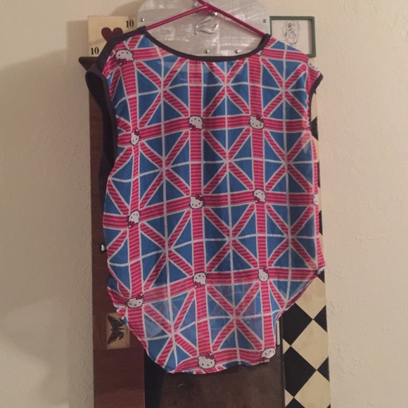 Hello Kitty Union Jack Cropped Sheer Tee - Small - Picture 4 of 4