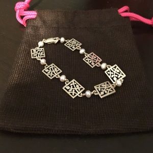 Sterling silver bracelet with small pearls!