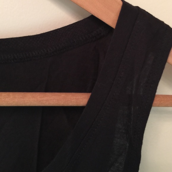 Wifey top - Picture 3 of 4