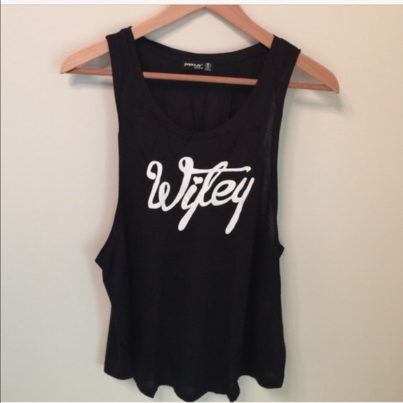 Wifey top - Picture 4 of 4