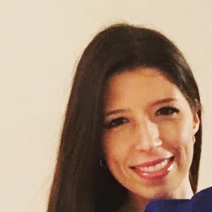 Meet your Posher, Gabriela