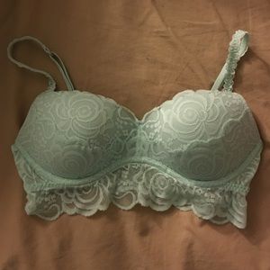 Victoria's Secret Pink size small bra