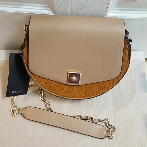 🎉 HOST PICK 🎉 Zara mini messenger bag (8437) - Picture 5 of 8