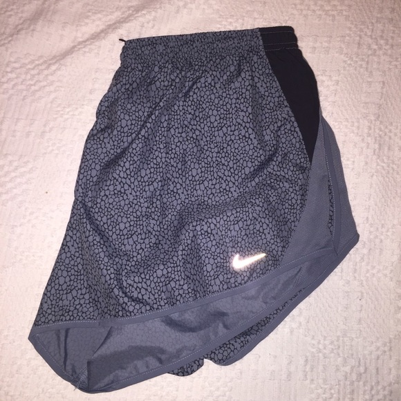 NIKE DRI-FIT RUNNING SHORTS