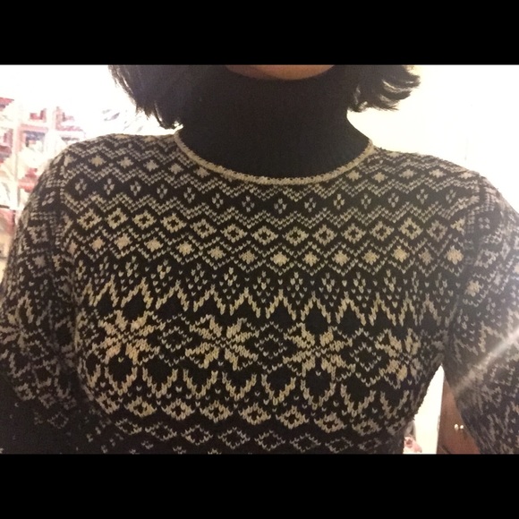 Turtle neck - Picture 2 of 2