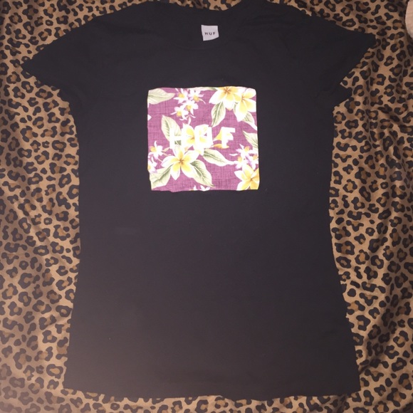 HUF tee shirt