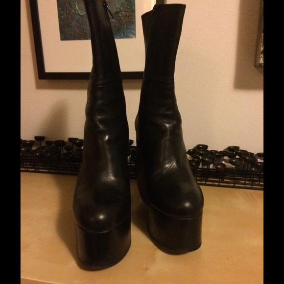 Surface to air blast boots sold out everywhere - Picture 3 of 4