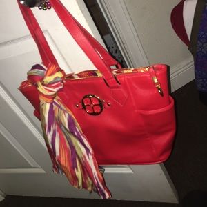 Love this purse but red just isn't my color!