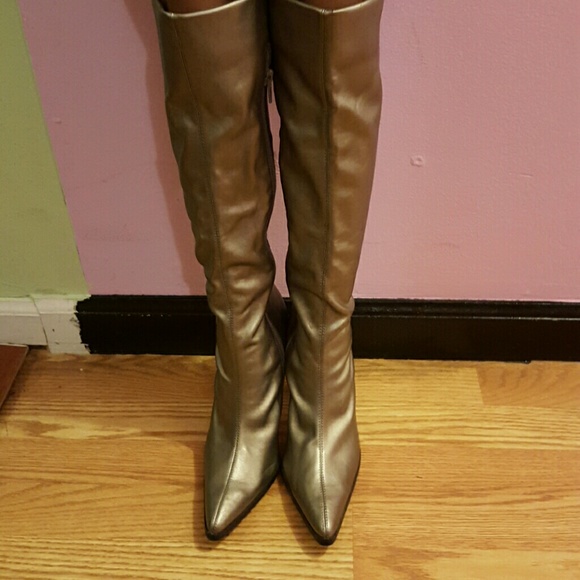 Steve Madden leather boots