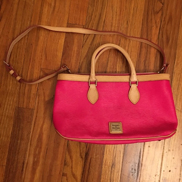 Pink dooney & bourke cross body bag