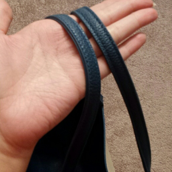 Reversible Large Tote - Picture 4 of 4