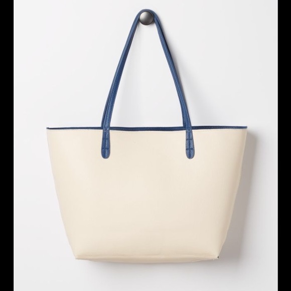 Reversible Large Tote - Picture 2 of 4