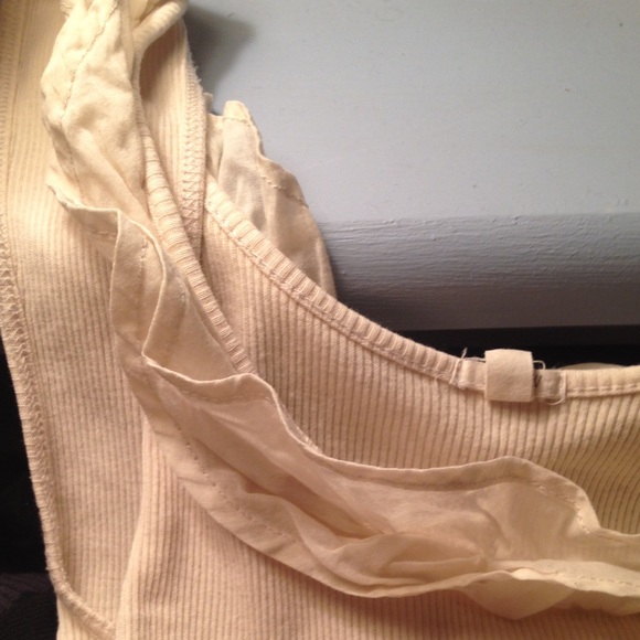 Price drop! Jcrew oatmeal ruffle trim tank - Picture 2 of 4