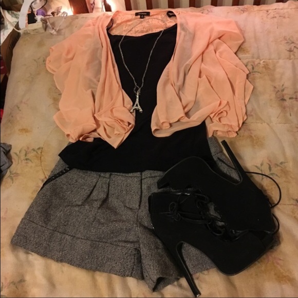 Blouse - Picture 2 of 4