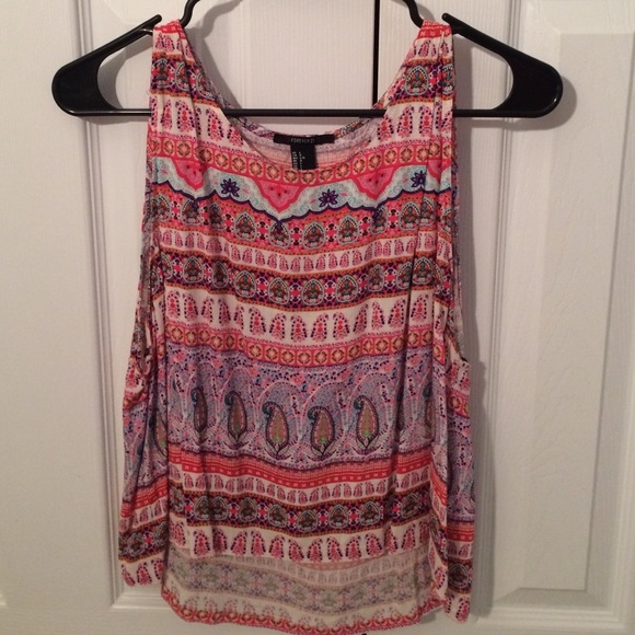 FOREVER 21 low crop top