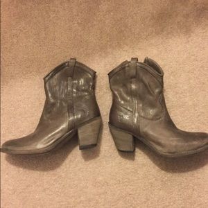 Frye Taylor Short Boot