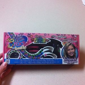 Rainbow loom hair loom