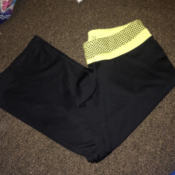 Flare yoga pants