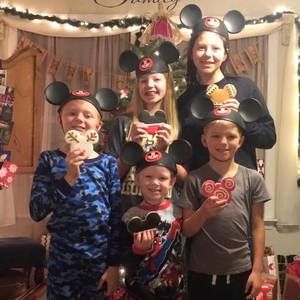 Meet your Posher, Kelly