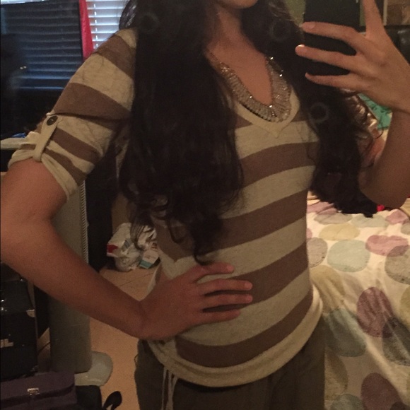 Guess fashionable top - Picture 1 of 4