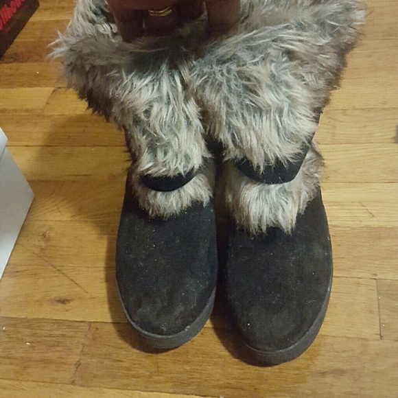 Faux fur booties