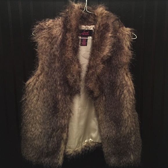 BB Dakota Fur Vest