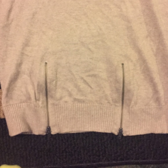 Express sweater - Picture 2 of 2