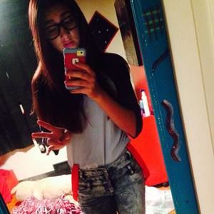 Meet your Posher, Jade