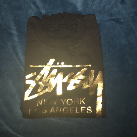 "Stussy" crewneck sweatshirt