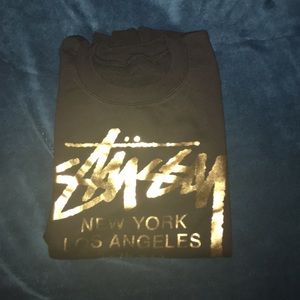 "Stussy" crewneck sweatshirt