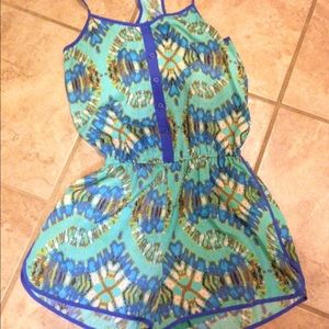 Adorable romper! Very comfortable on!