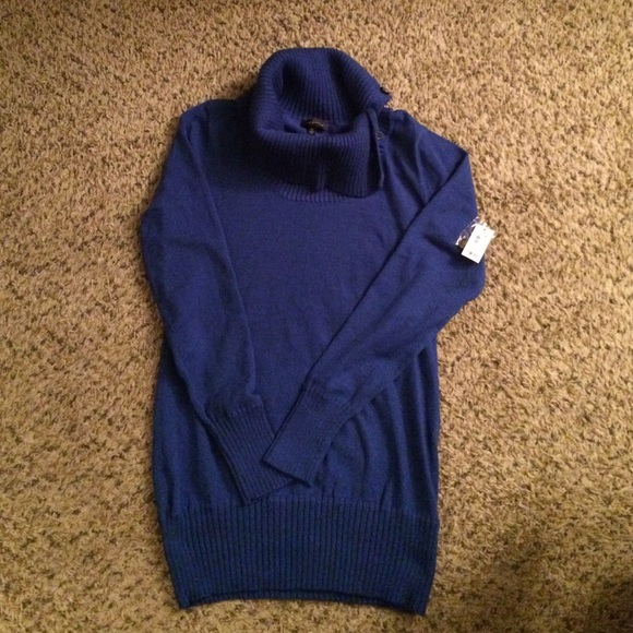 Split neck turtleneck sweater tunic XS nwt