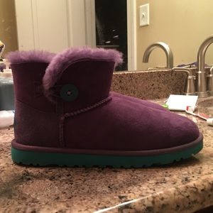 Purple and teal low bellow button uggs
